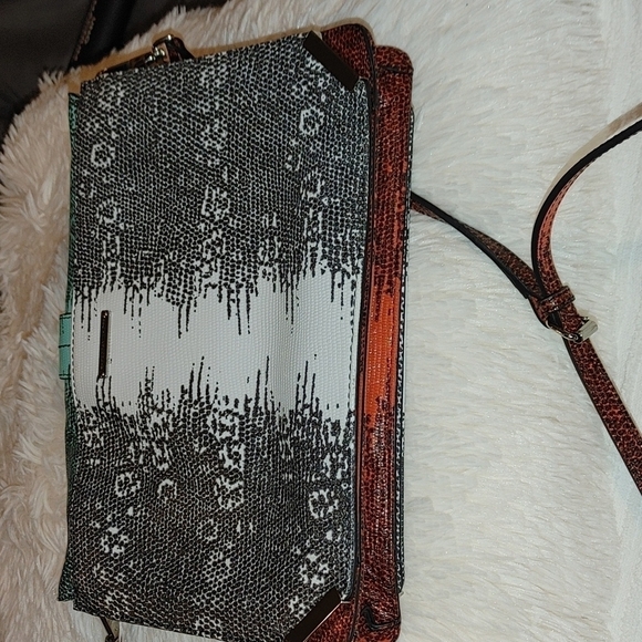 Rebecca Minkoff Adjustable Strap multicolored purse W turn Closure 11x8.5 - Picture 9 of 14